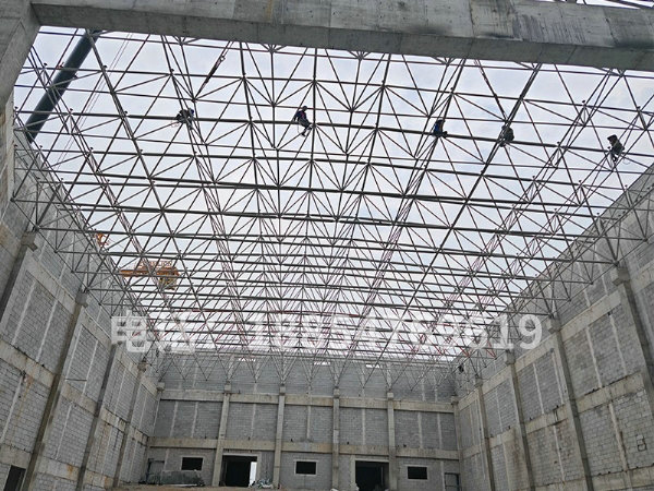 濱州科技職業學院校區項目報告廳網架工程特點分析